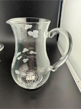 Shamrock & harp etched creamer/pitcher 10oz